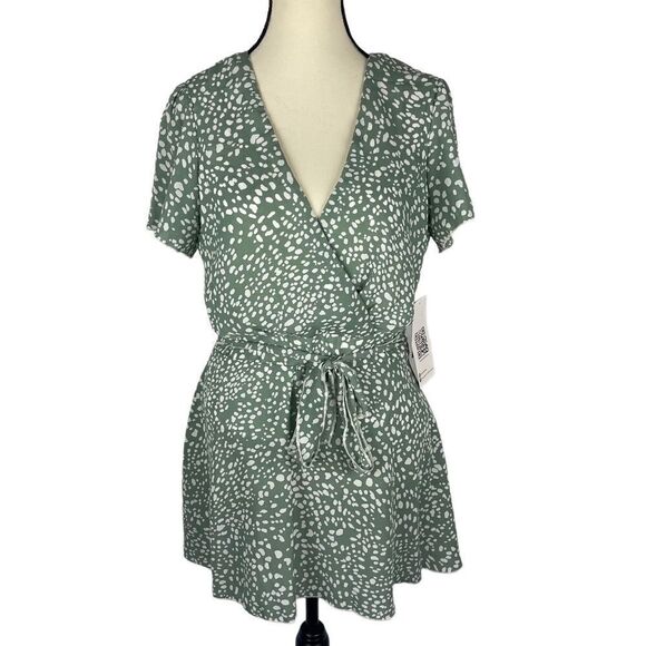 Emerald Sundae Jr. Short Sleeve Dots Fit + Flare Tiered Short Mini Dress Size 9 - Picture 3 of 8